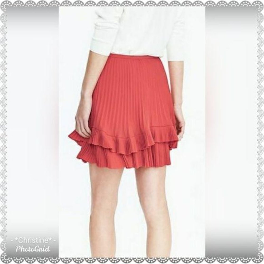 Banana Republic LayerED Pleated Skirt 6 - Picture 7 of 7